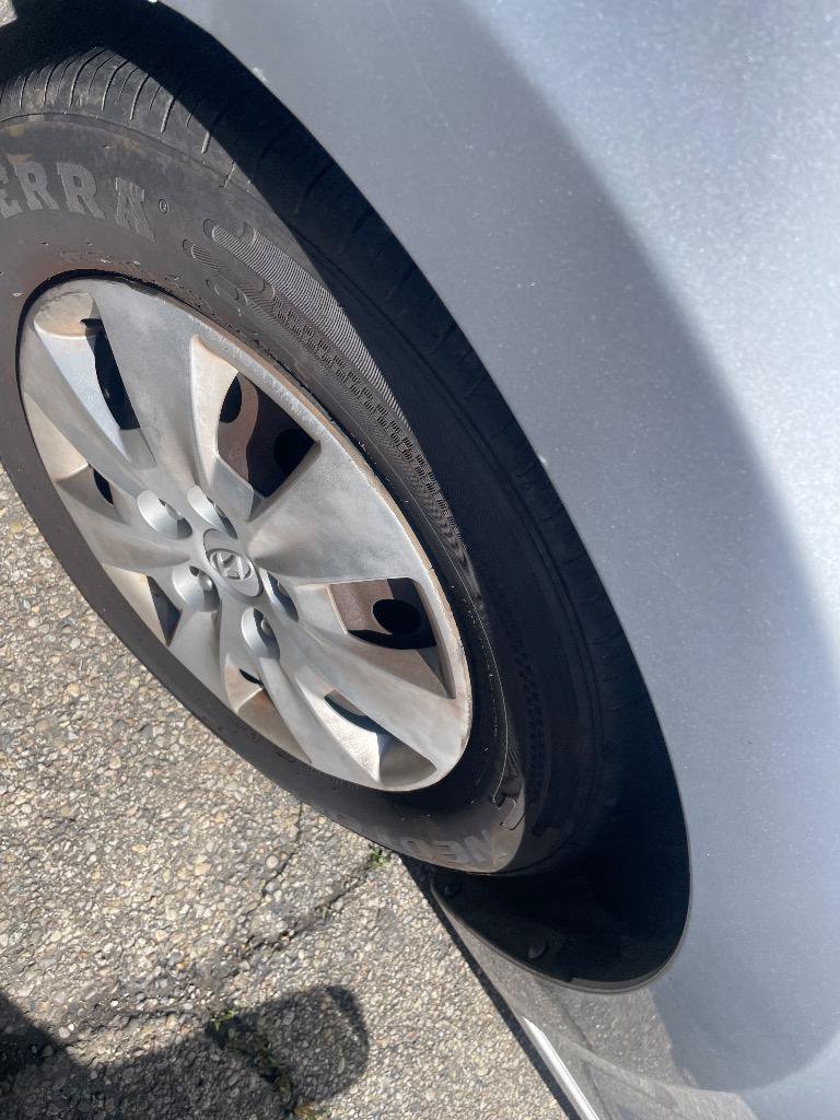 Used 2010 Hyundai Elantra SE w/ Popular Equipment Pkg 2 FWD image 7