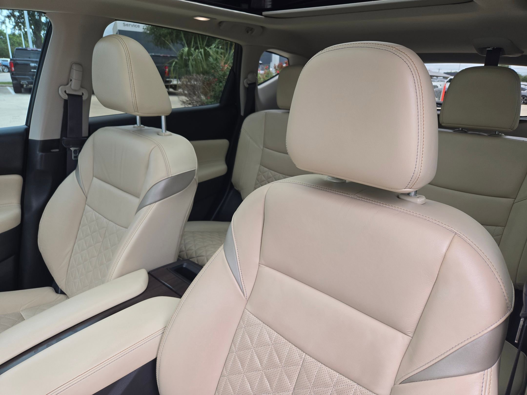 Used 2022 Nissan Murano Platinum w/ Cargo Package FWD image 9