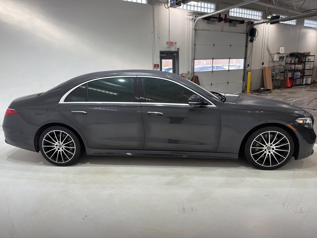 Used 2022 Mercedes-Benz S 500 4MATIC image 4