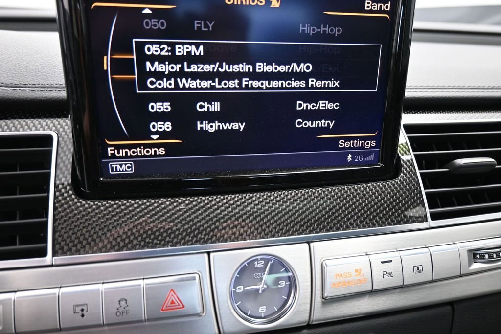 Used 2014 Audi S8 AWD/4WD image 39