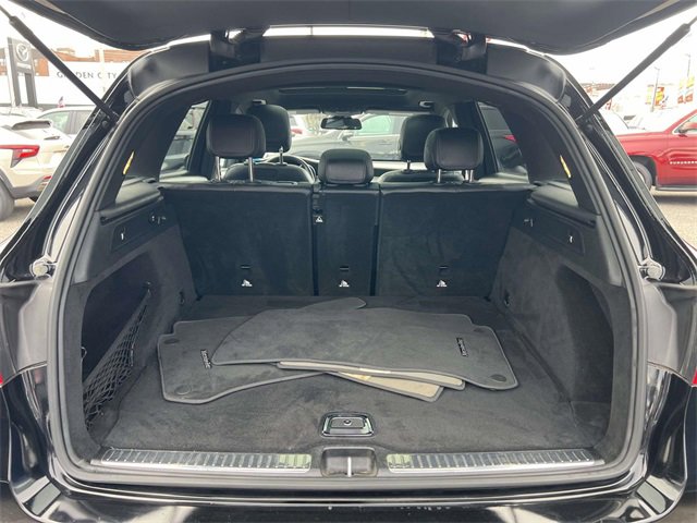 Used 2019 Mercedes-Benz GLC 300 4MATIC image 10