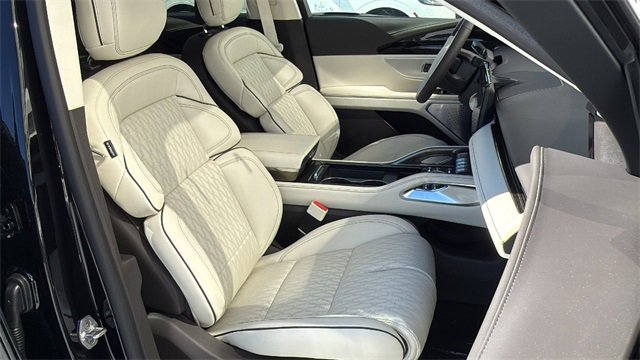 New 2026 Lincoln Nautilus Black Label image 10