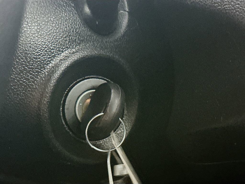 Used 2022 Kia Sorento LX image 26