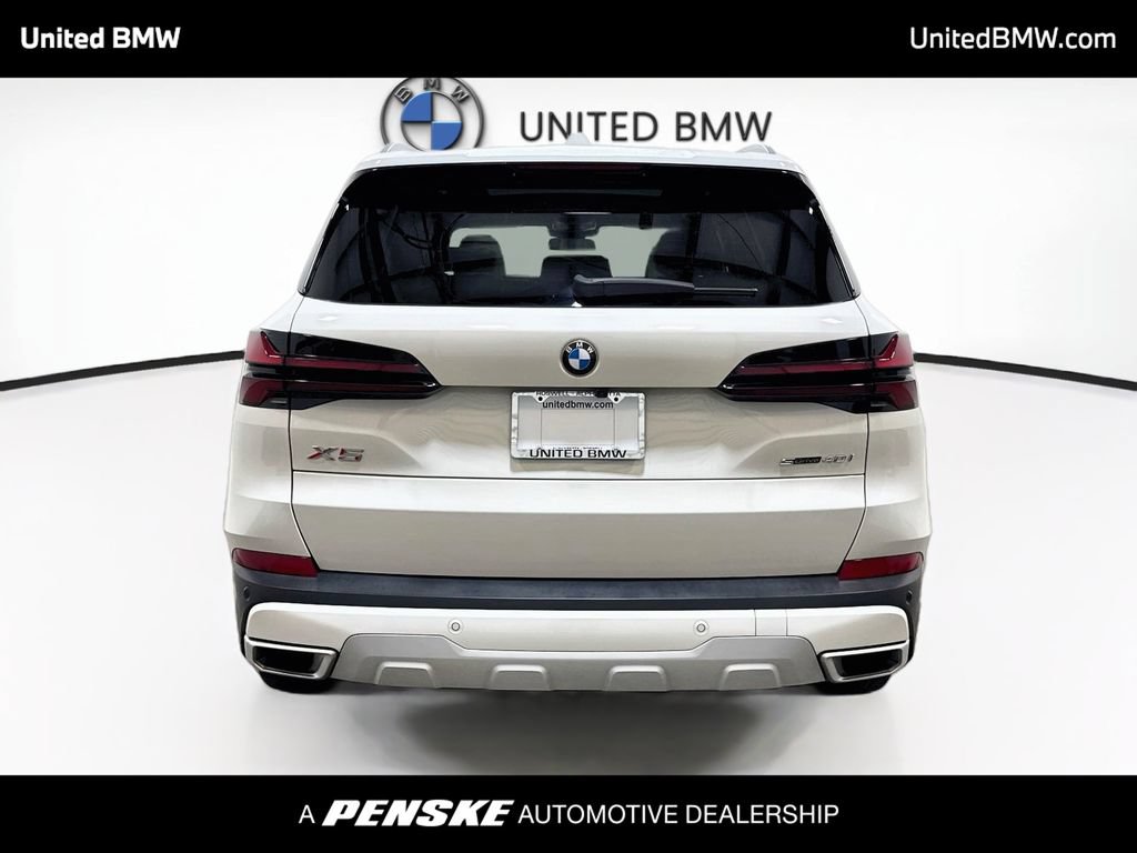 Certified 2024 BMW X5 sDrive40i w/ Premium Package RWD image 6