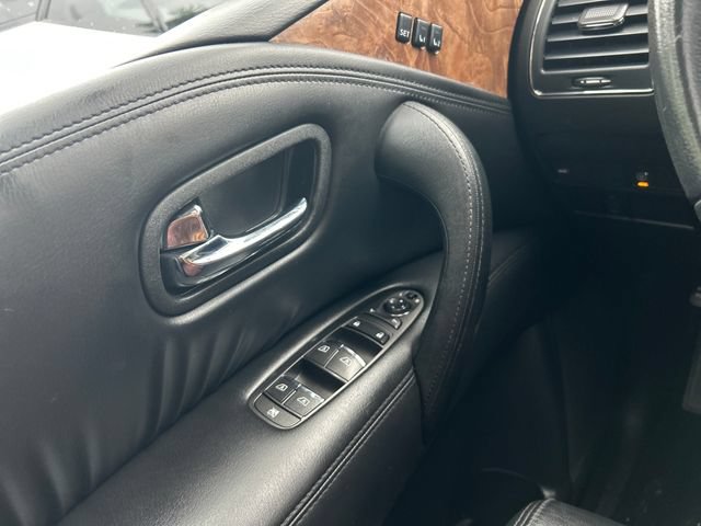Used 2022 Nissan Armada SL w/ Captain's Chairs Package AWD/4WD image 12