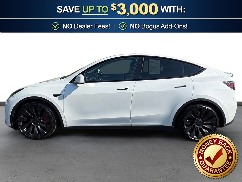 Used 2023 Tesla Model Y Performance image 2