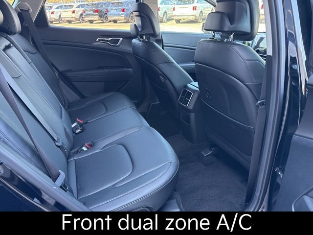 Certified 2026 Kia Sportage EX w/ EX Panorama Roof Package image 7