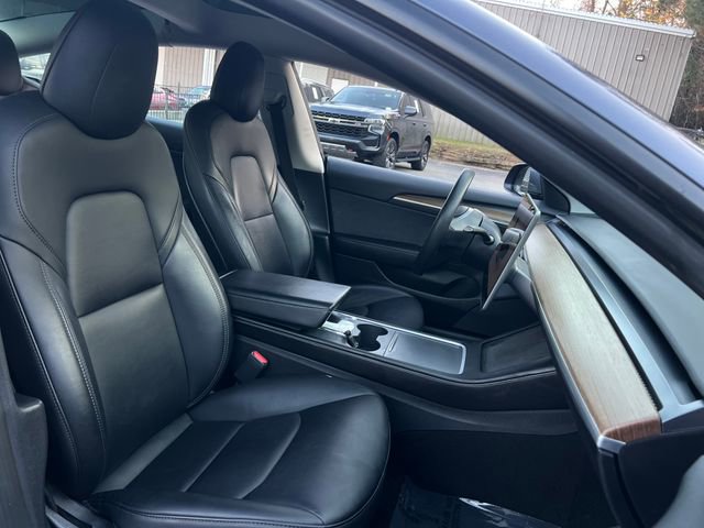 Used 2023 Tesla Model 3 Standard Range image 31