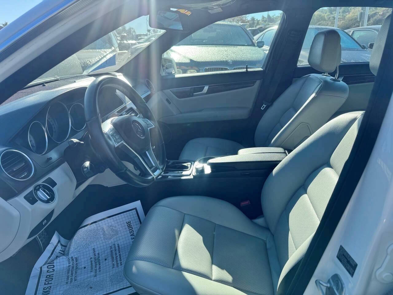 Used 2012 Mercedes-Benz C 250 Sedan image 10