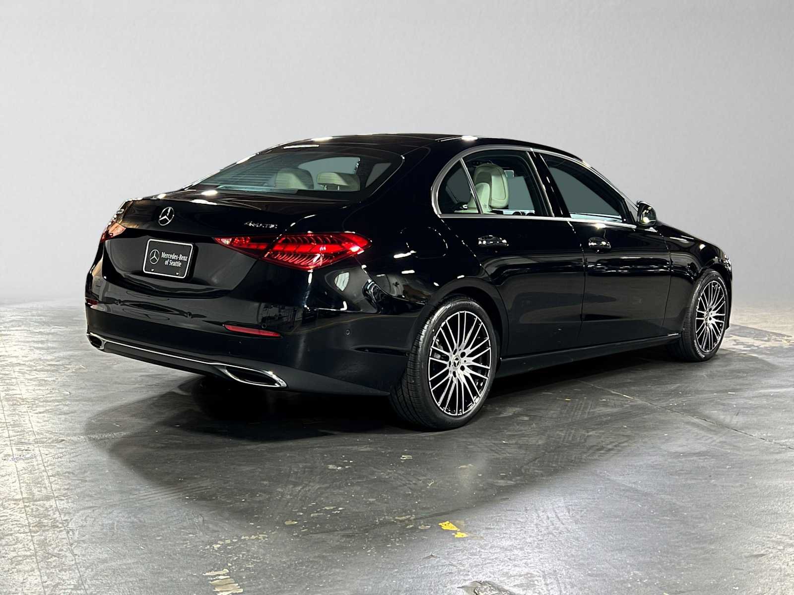 Certified 2026 Mercedes-Benz C 300 4MATIC Sedan image 3