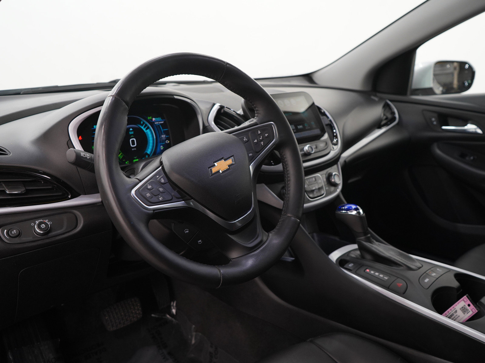 Used 2018 Chevrolet Volt LT w/ LT Driver Confidence Package FWD image 23