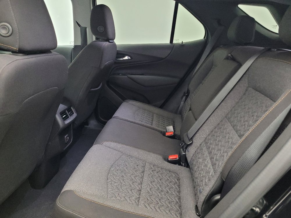 Used 2024 Chevrolet Equinox LT image 18