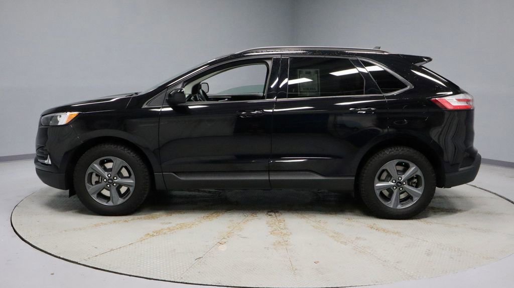 Certified 2024 Ford Edge SEL w/ Sport Appearance Package AWD/4WD image 8