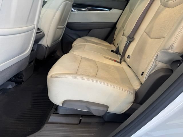 Used 2020 Cadillac XT6 Premium Luxury AWD/4WD image 9