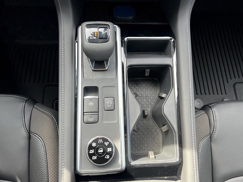 New 2026 Nissan Pathfinder SL image 20