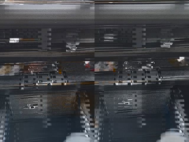 Used 2024 GMC Canyon Elevation w/ Convenience Package image 18