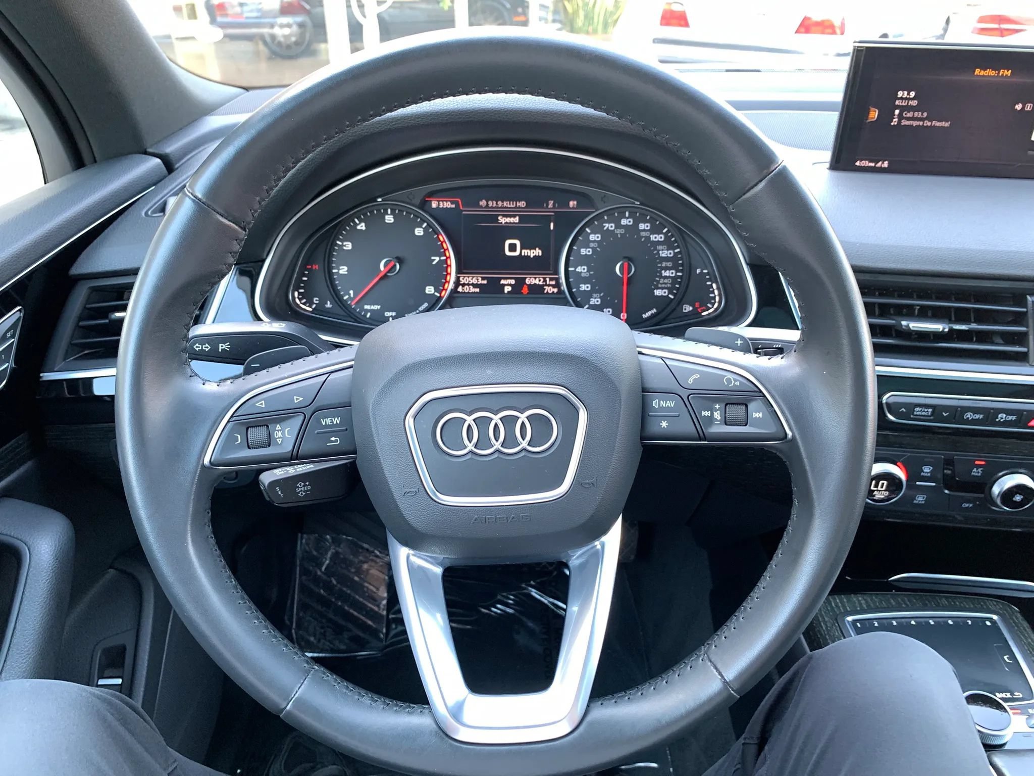Used 2019 Audi Q7 3.0T Premium w/ Towing Package AWD/4WD image 12
