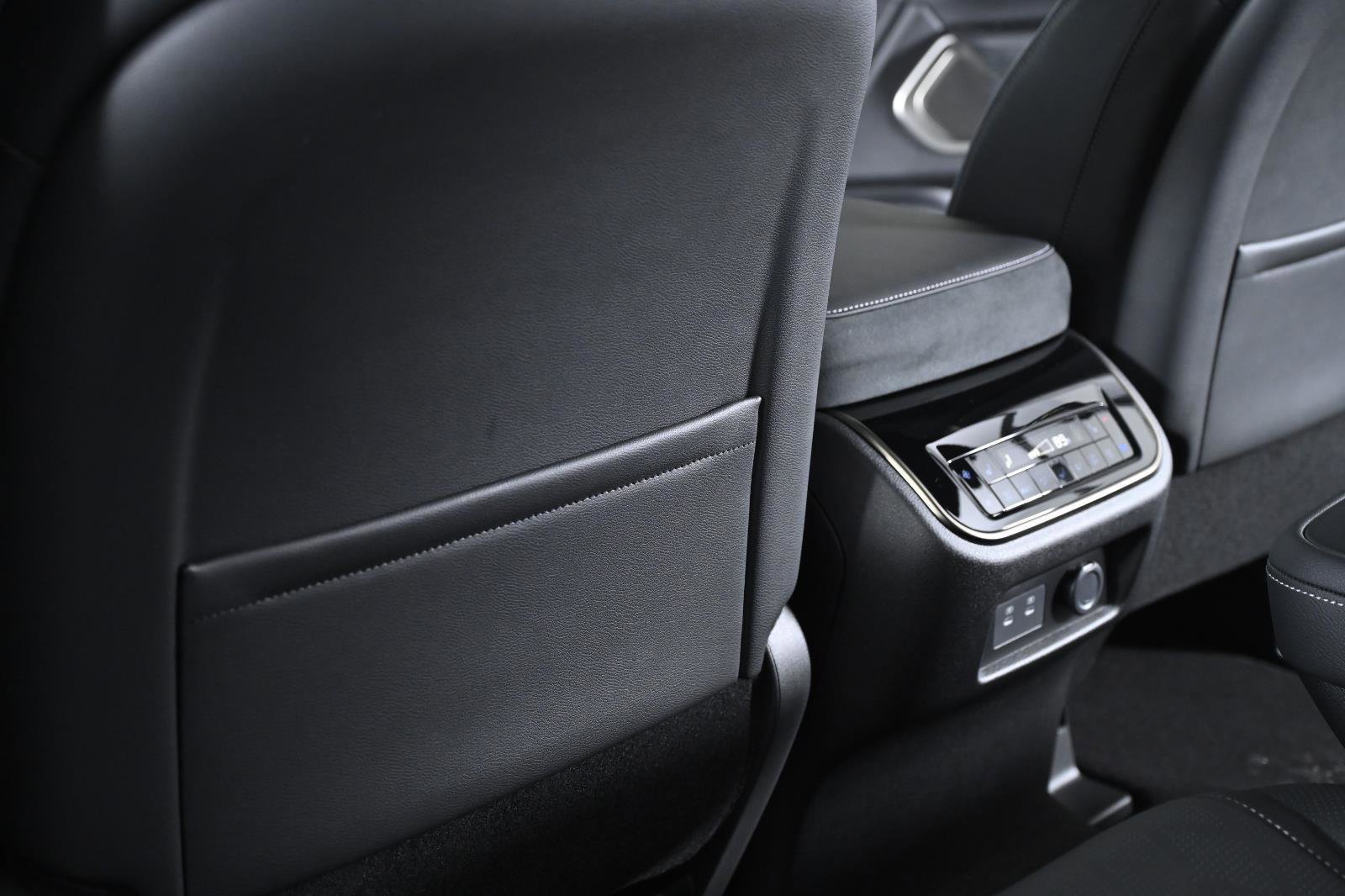 New 2026 INFINITI QX80 Autograph w/ Premium Cargo Package image 37