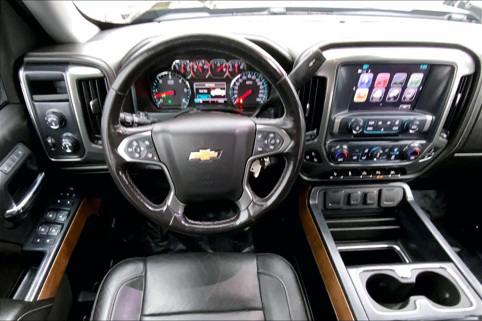Used 2018 Chevrolet Silverado 1500 LTZ w/ Sport Package AWD/4WD image 6