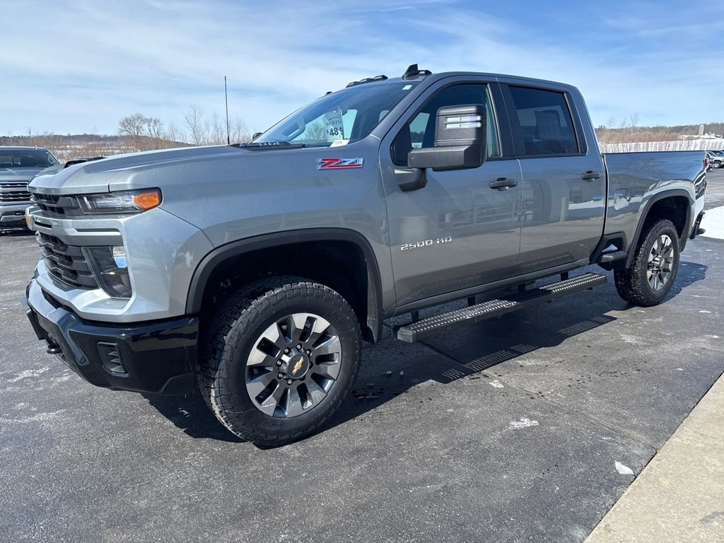 Certified 2024 Chevrolet Silverado 2500 Custom w/ Custom Convenience Package image 4