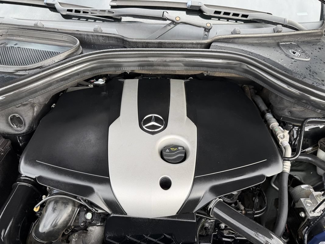 Used 2015 Mercedes-Benz ML 250 BlueTEC 4MATIC image 31