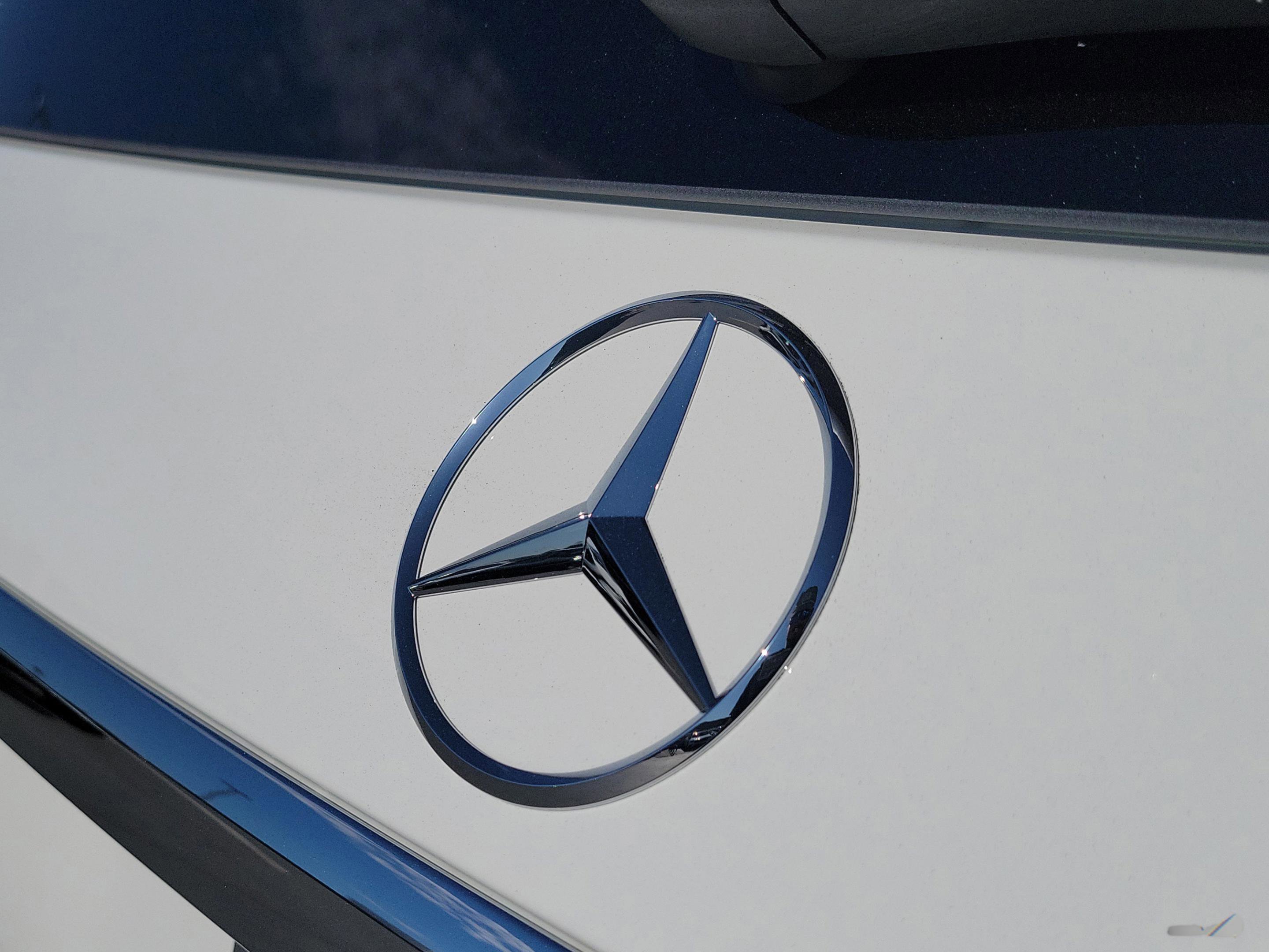 New 2026 Mercedes-Benz GLS 450 4MATIC image 34