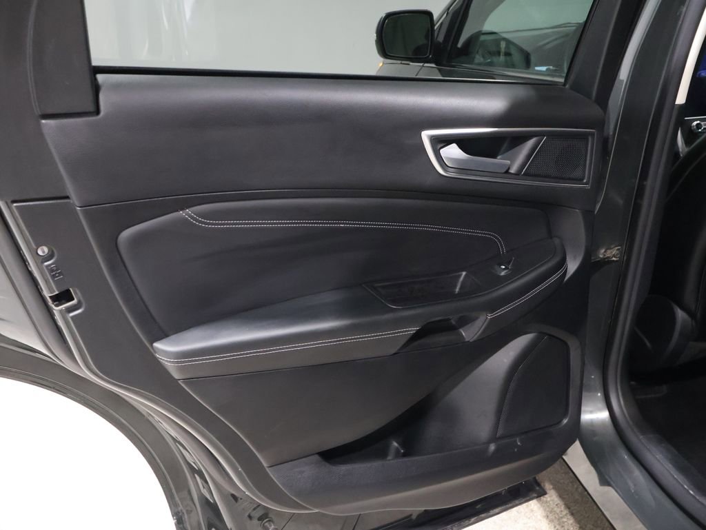 Used 2024 Ford Edge Titanium w/ Equipment Group 301A image 19