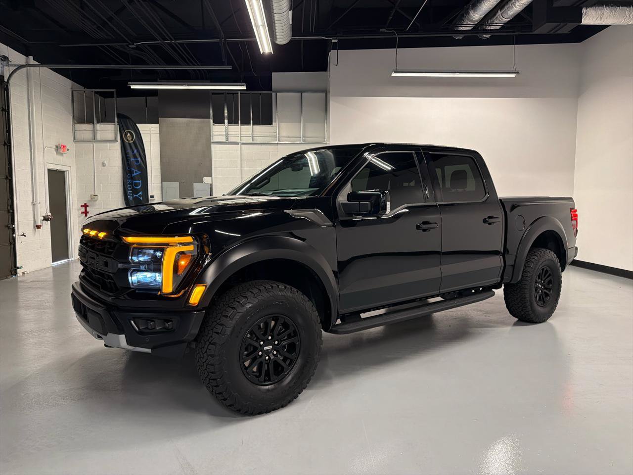 Used 2024 Ford F150 Raptor AWD/4WD image 3