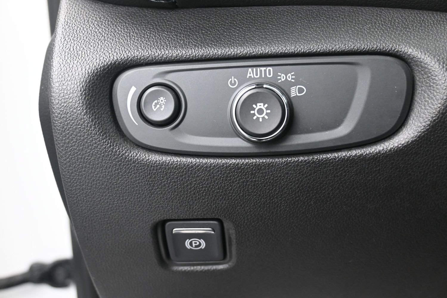 Used 2021 Chevrolet Blazer LT AWD/4WD image 19