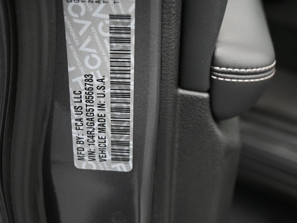 New 2026 Jeep Grand Cherokee Laredo RWD image 20