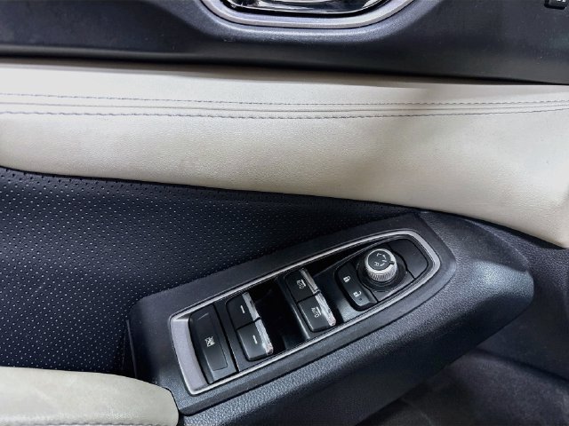 Used 2019 Subaru Ascent Limited AWD/4WD image 14
