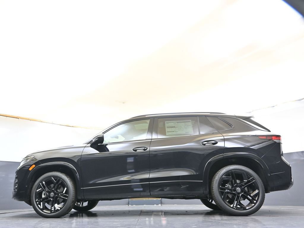 New 2026 Volkswagen Tiguan SE R-Line image 37