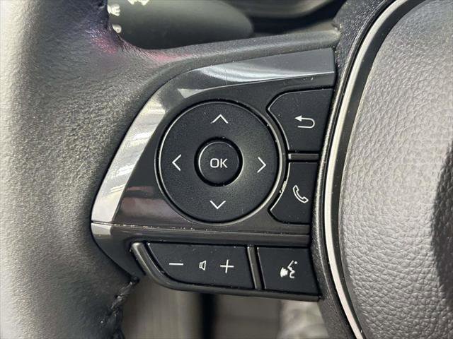 Certified 2025 Toyota Corolla SE FWD image 28