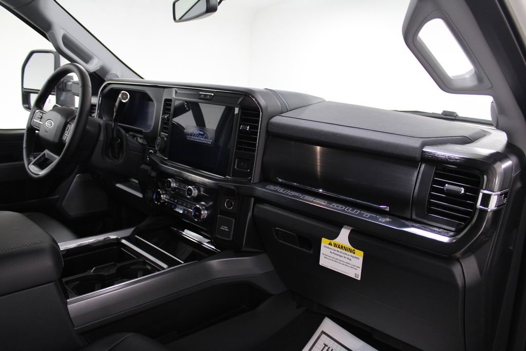 New 2025 Ford F350 Lariat w/ Lariat Ultimate Package image 28