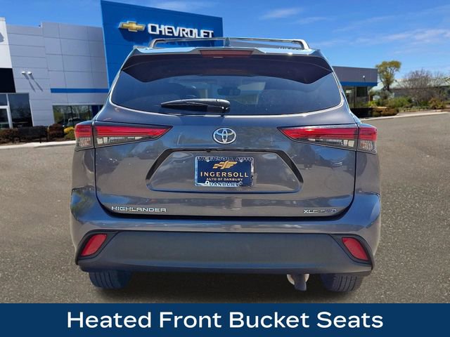 Used 2021 Toyota Highlander XLE AWD/4WD image 24