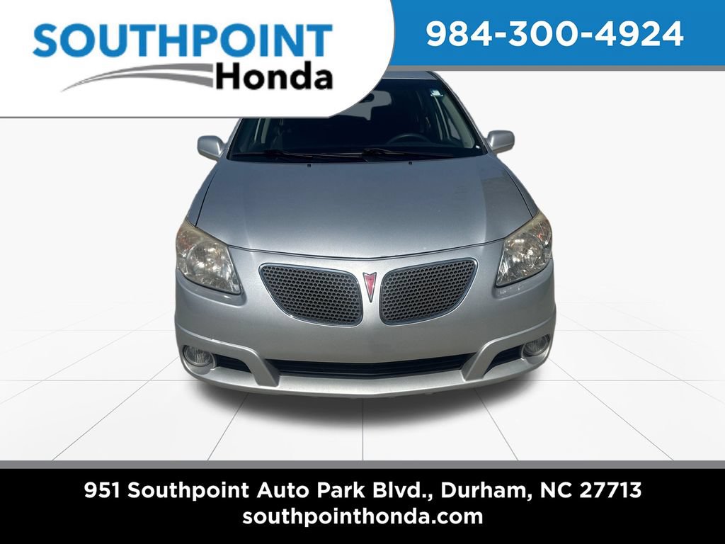 Used 2007 Pontiac Vibe w/ Preferred Package FWD image 2