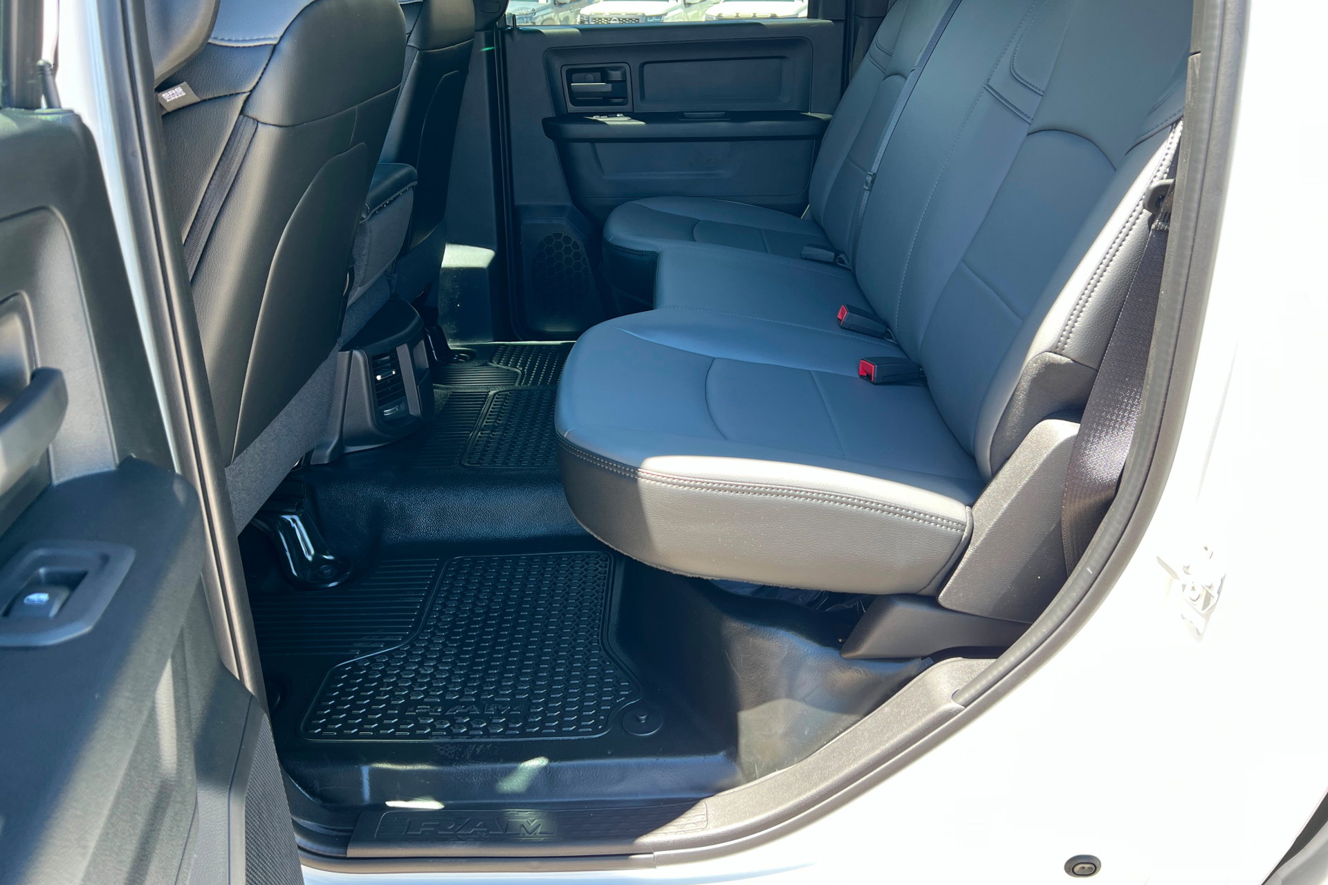 New 2026 RAM 3500 Tradesman AWD/4WD image 21