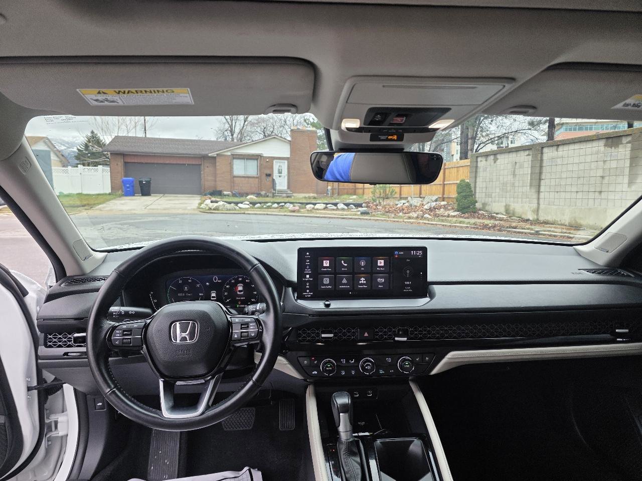 Used 2023 Honda Accord Touring image 11