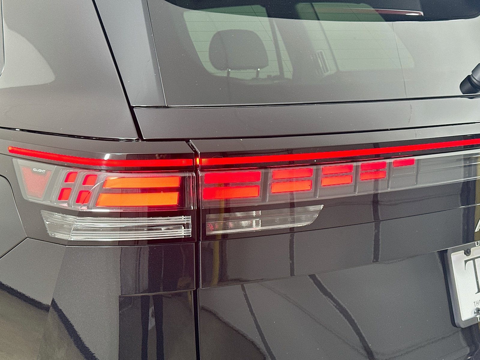 New 2027 Volkswagen Atlas SE AWD/4WD image 12