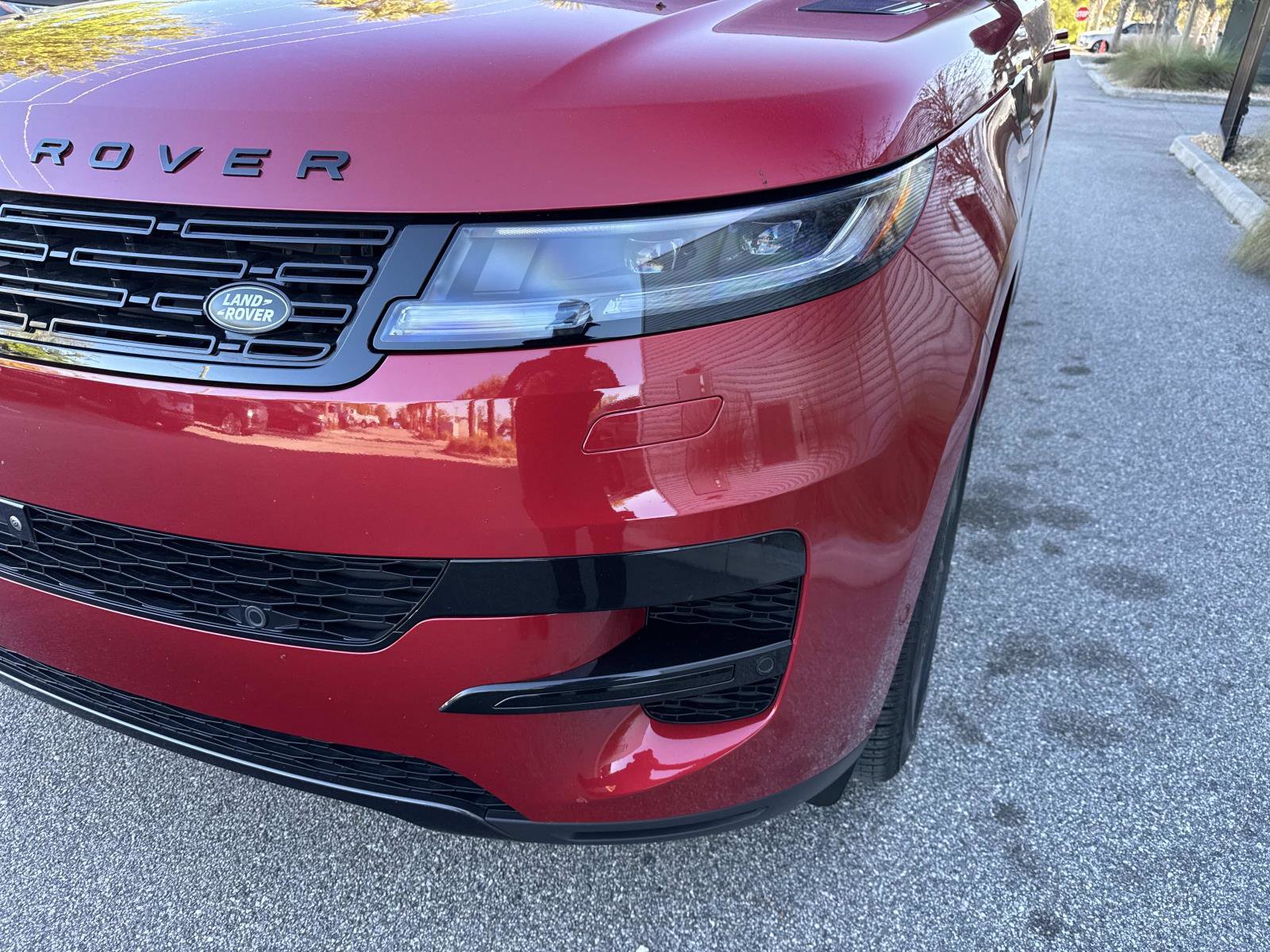 Certified 2023 Land Rover Range Rover Sport SE AWD/4WD image 9