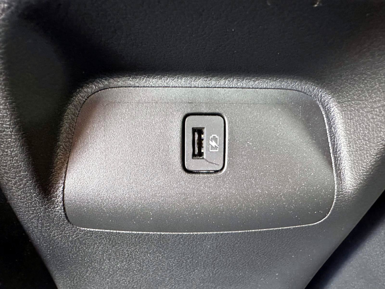 Certified 2023 Nissan Sentra SV FWD image 15