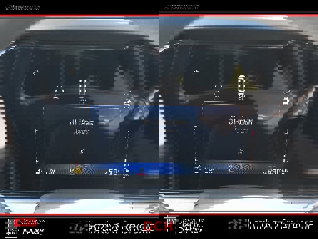 Used 2024 Chevrolet Trax LT w/ Sunroof Package image 10