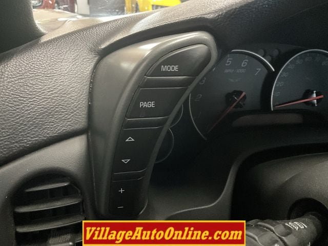 Used 2007 Chevrolet Corvette Coupe w/ Preferred Equipment Group RWD image 21