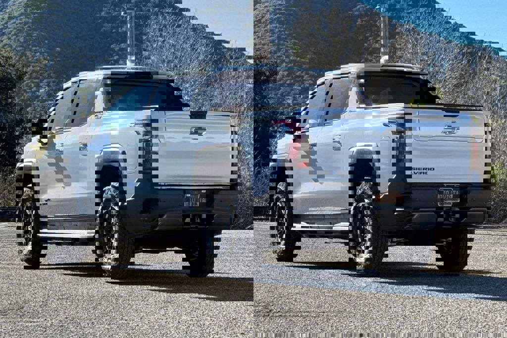 New 2026 Chevrolet Silverado EV Trail Boss image 6