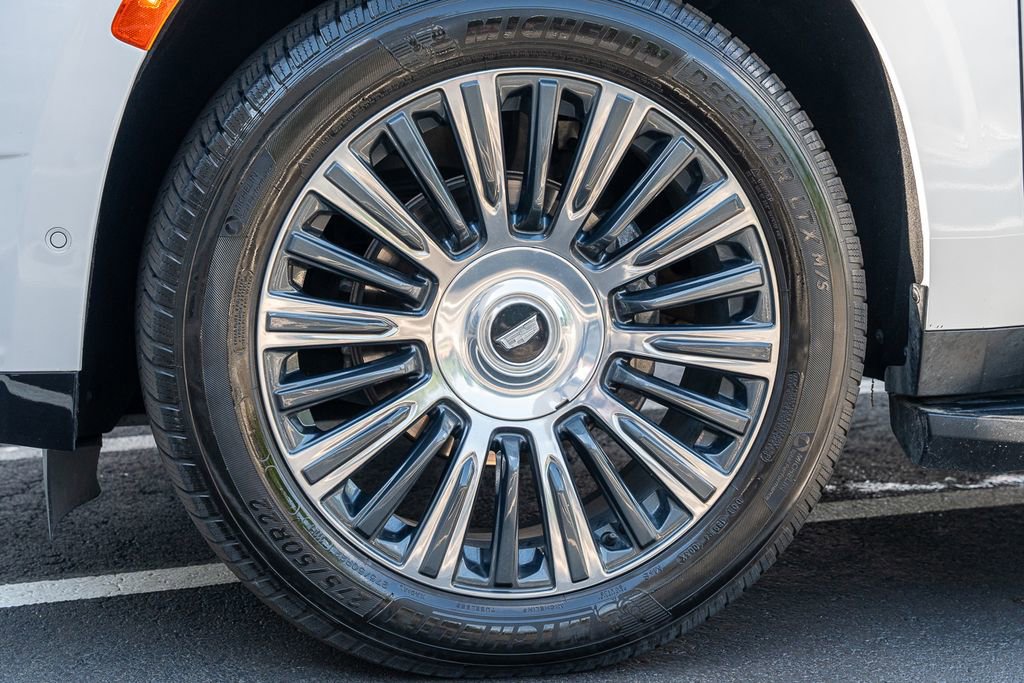 Used 2021 Cadillac Escalade ESV Sport Platinum AWD/4WD image 23