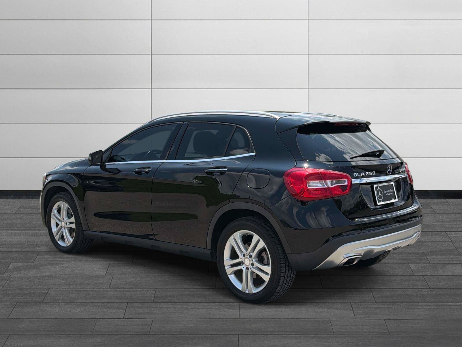 Certified 2016 Mercedes-Benz GLA 250 4MATIC image 5