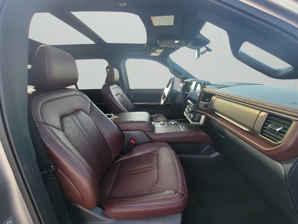 Used 2024 Ford Expedition Max Limited image 39