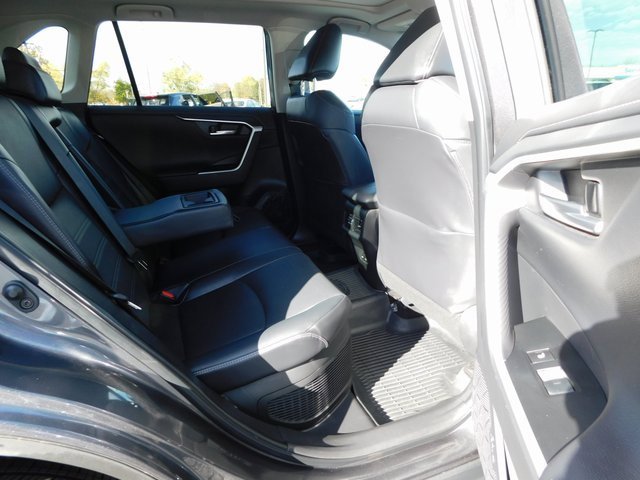 Used 2024 Toyota RAV4 Limited w/ Advanced Technology Package image 22