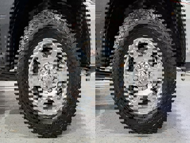 Used 2017 RAM 3500 Big Horn image 45