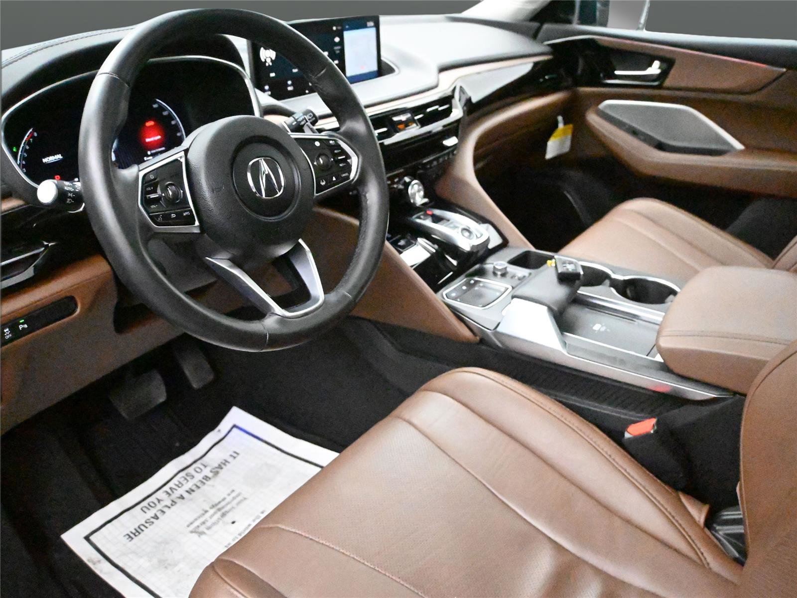 Certified 2024 Acura MDX SH-AWD w/ Technology Package image 2